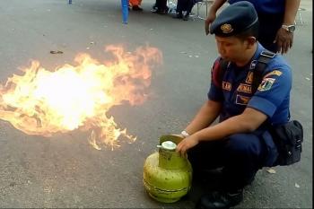 Kebocoran Gas Elpiji Mengakibatkan Tujuh Orang Terluka, Satu Warteg Terbakar