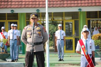 Himbauan Wakapolres Lampung Barat Kepada Pelajar 