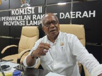 Anggota DPRD Made Bagiasa Sesalkan DAK Tidak Teralisasi