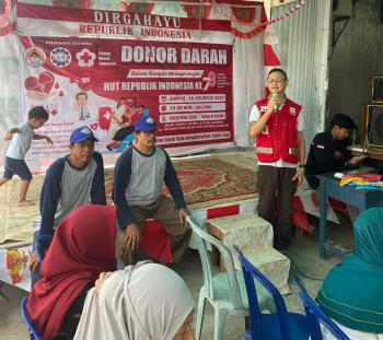 Warga Sinar Baru Meriahkan Hari Kemerdekaan dengan Donor Darah 