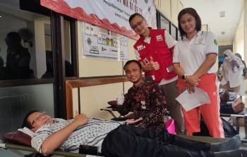 Donor Darah di PN Tanjungkarang Dalam Rangka Menyambut HUT RI Ke-78 dan HUT MA RI Ke-78