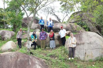 Rektor Universitas Lampung Galang Dukungan untuk Wisata Gunung Batu dan Pemberdayaan Masyarakat